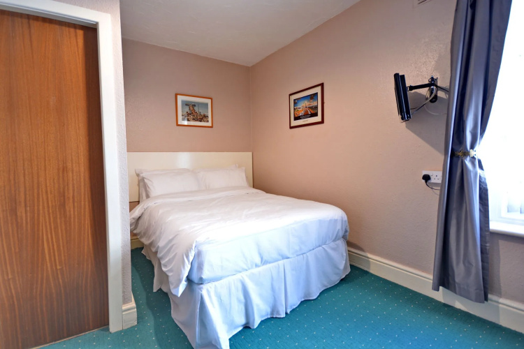 Royal Oakwell Hotel