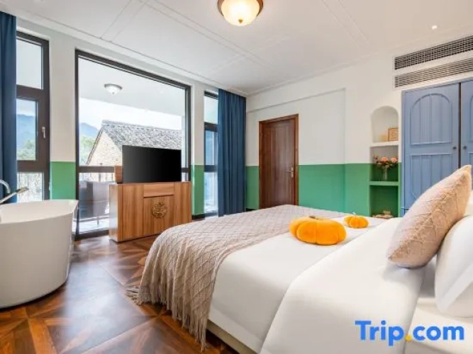 Standard Double room with balcony