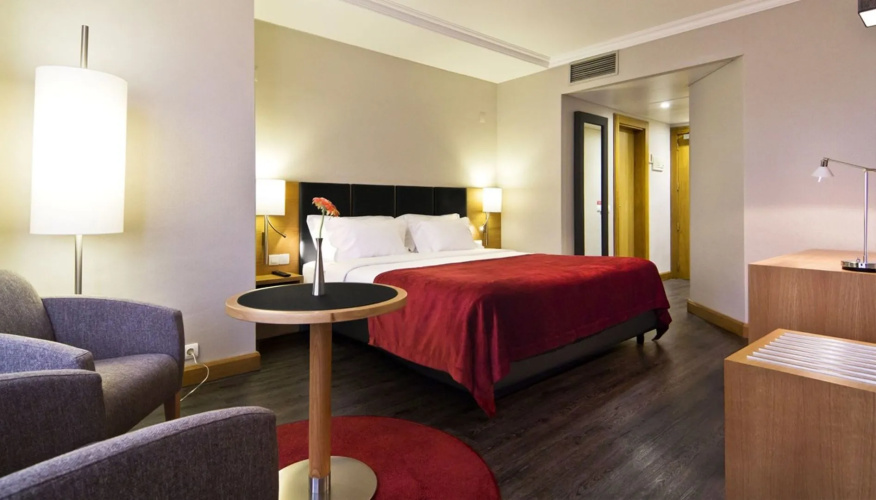 SANA Reno Hotel