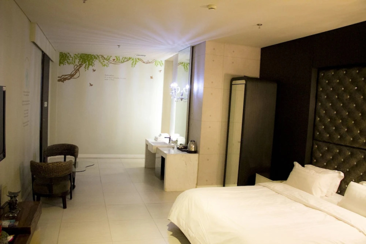 Qingdao Heng Bo Hotel