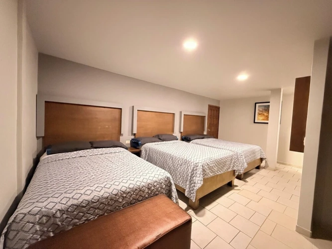 Standard Triple room