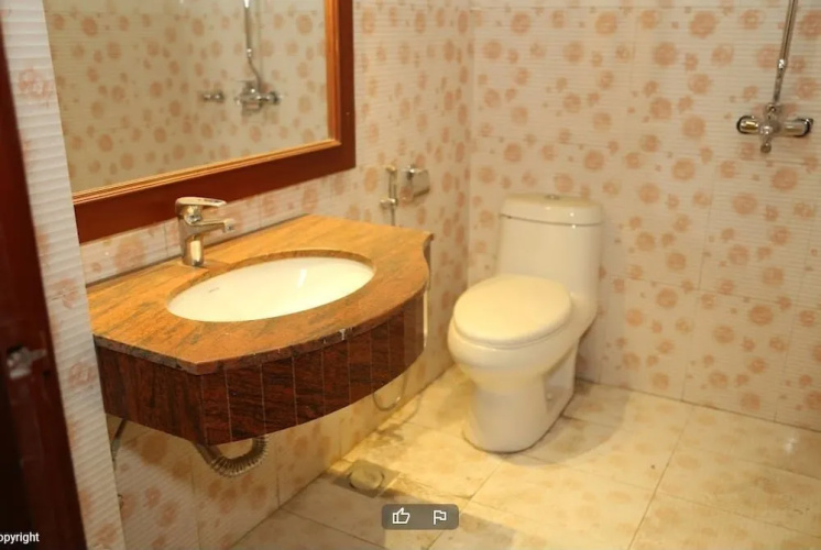 Al-Noor Hotel