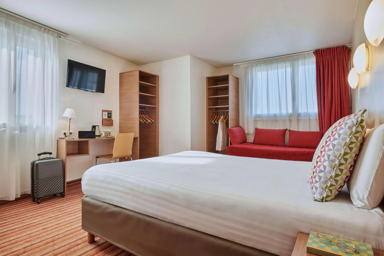 Campanile Paris 12 — Bercy Village