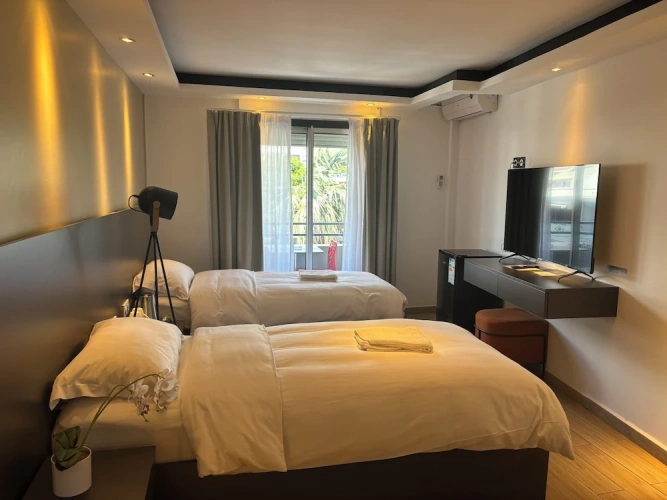 Superior Triple room