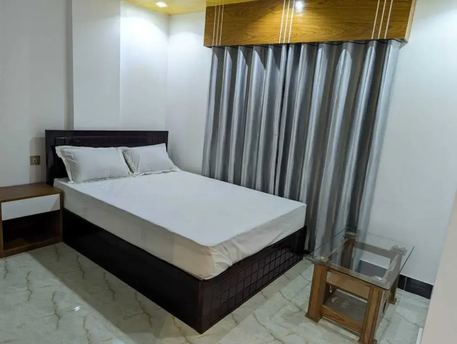 Seven View Airport Hotel