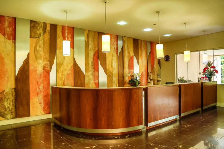 Le Village Flats e Hotel