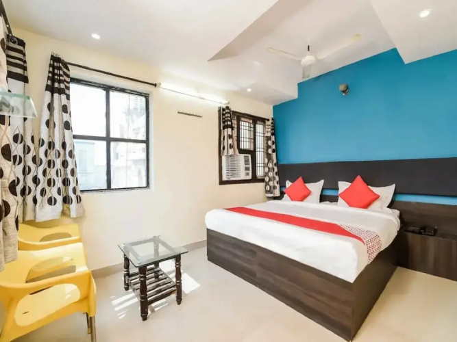 Hotel SR Grand by OYO Rooms