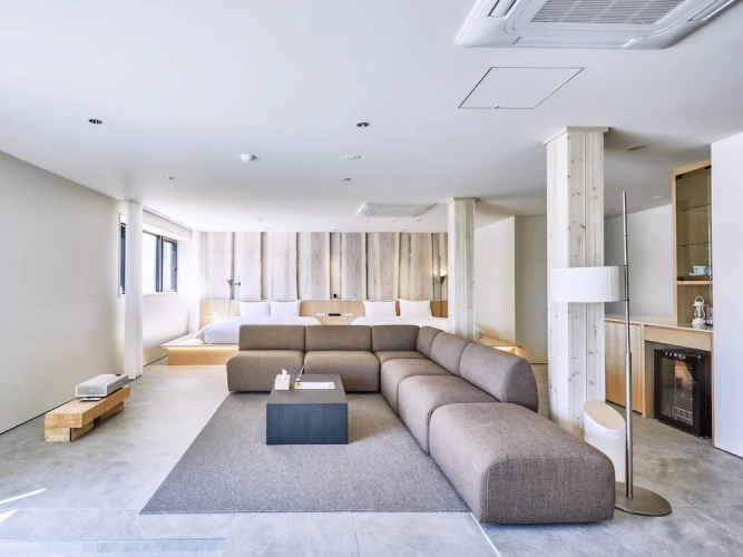 1 Bedroom Superior Suite with balcony and with pool view