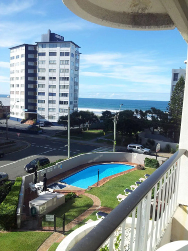 Surfers Chalet