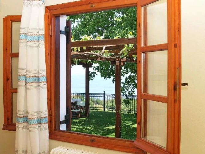 Apartment with sea view
