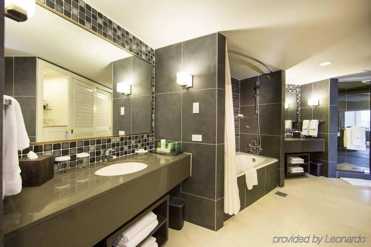 Hilton Guam Resort & Spa photo 11
