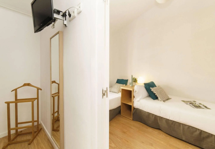 BYPILLOW House