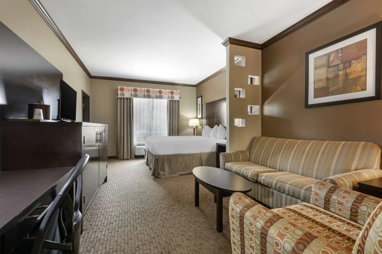 Quadruple Suite