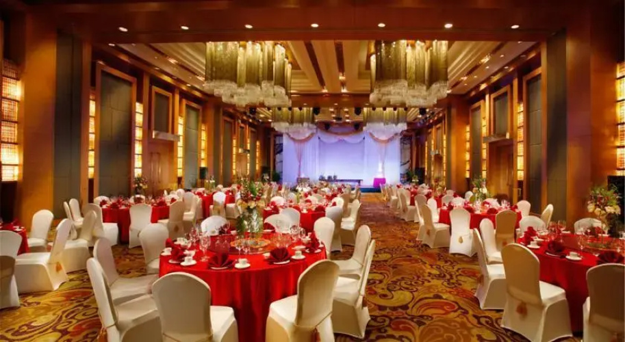 Days Hotel & Suites Xinxing Xian