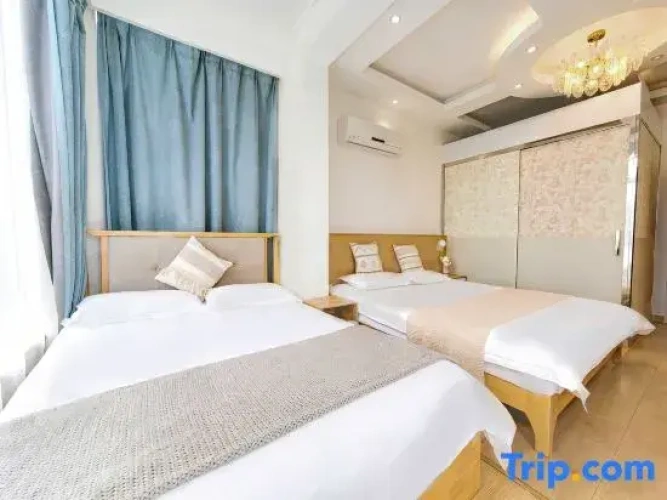 Bed in Dorm