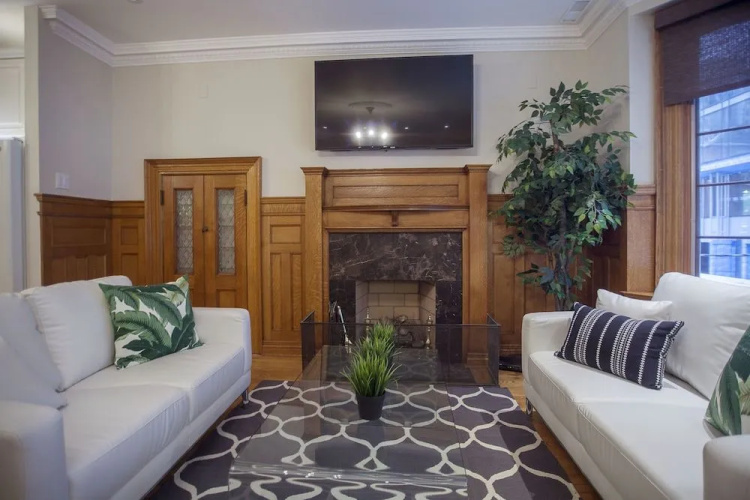 Spectacular 1BR Unit - King Bed