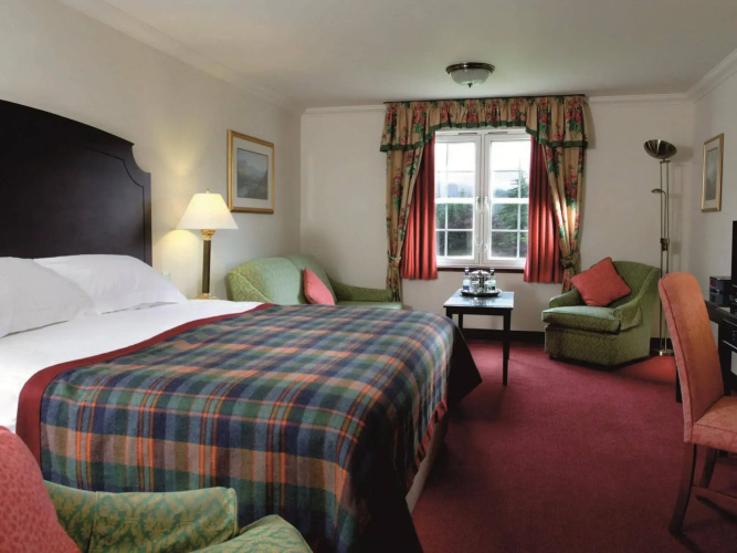 Macdonald Forest Hills Resort