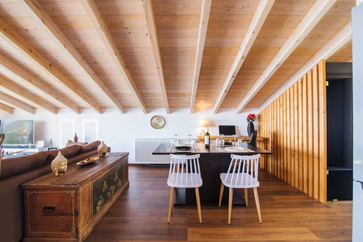 Blue sky loft by Corfuescapes