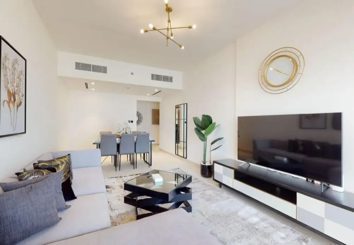 Luxury 3BR Designer Retreat with Parking