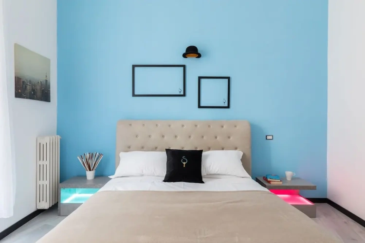 2 Bedrooms Apartment