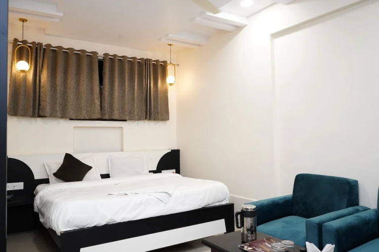 hotel mahamaya