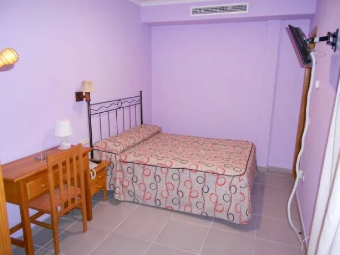 Hostal Donaire II