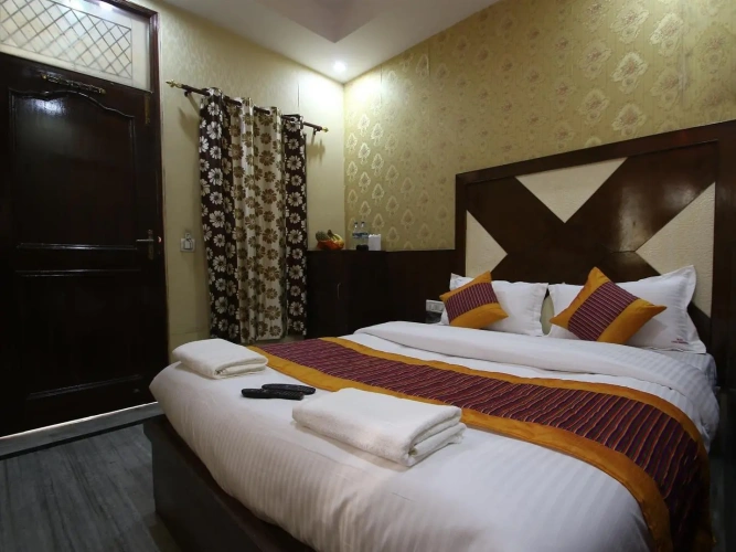 Deluxe Single room