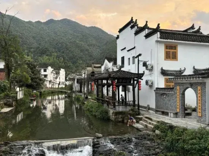 Guankeng Hotel