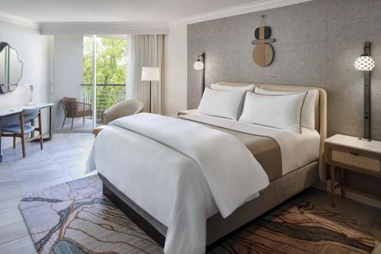 Executive Double Suite with balcony and with ocean view