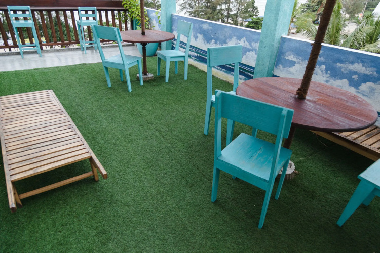 Hangtime Hostel