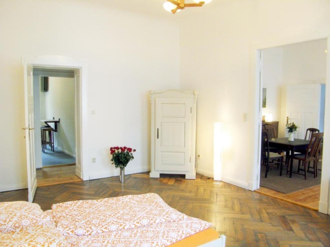 2 Bedrooms Double Apartment
