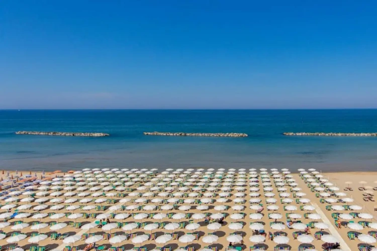 Standard Double room with balcony and with sea view