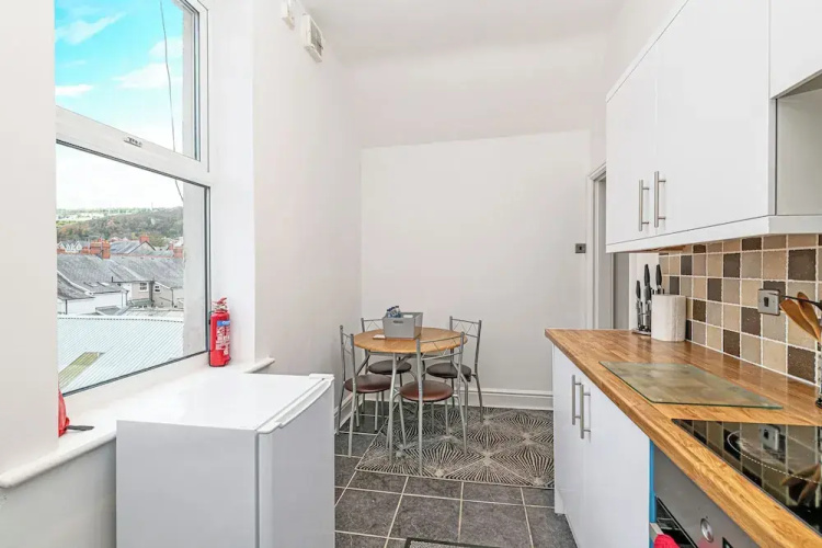Two Bedroom Apartment by Guestz