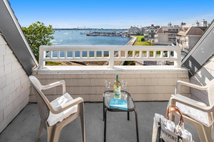 1 Bedroom Suite with balcony and with view
