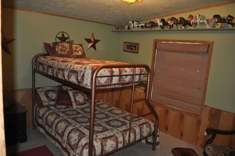 Trail Boss Cabin