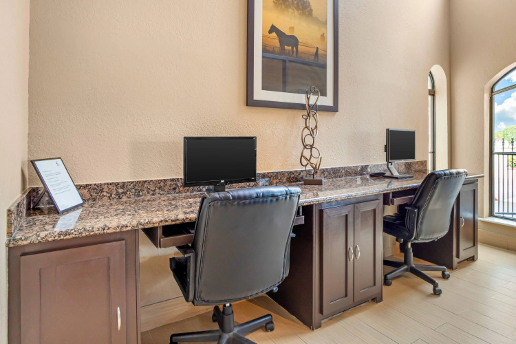 Comfort Inn North Conroe