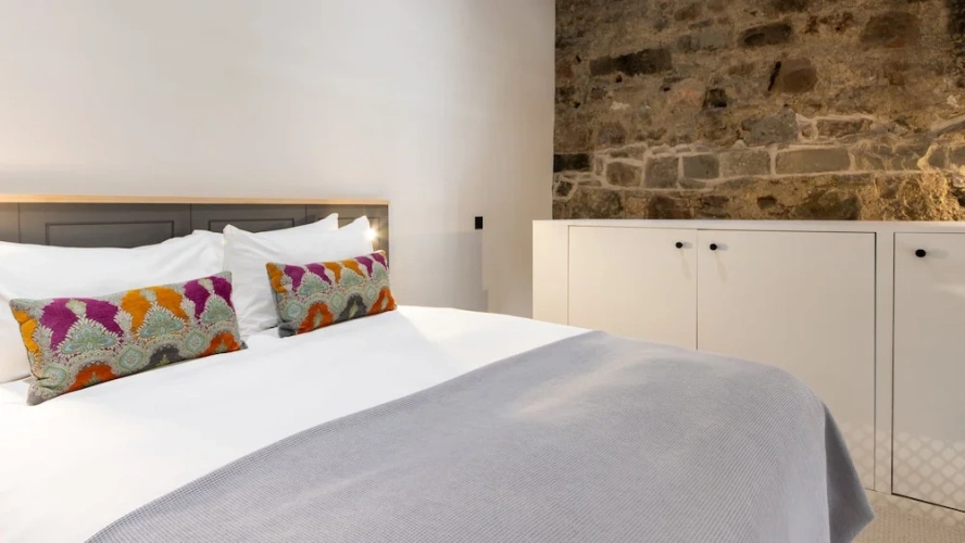1 Bedroom Superior Apartment
