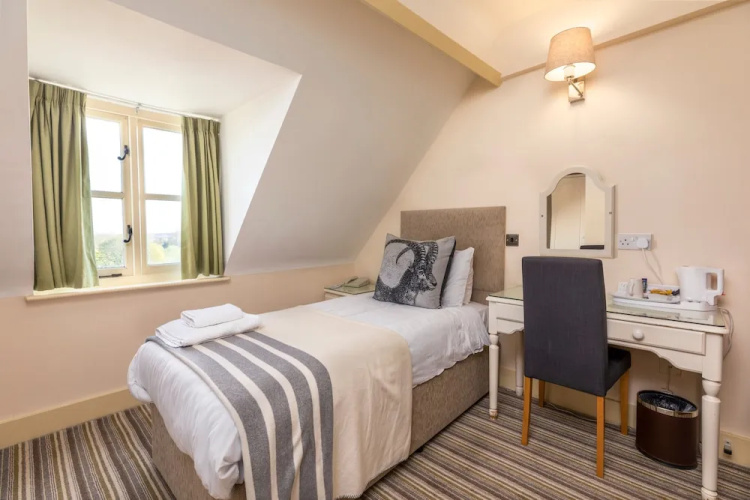 Swan Revived Hotel