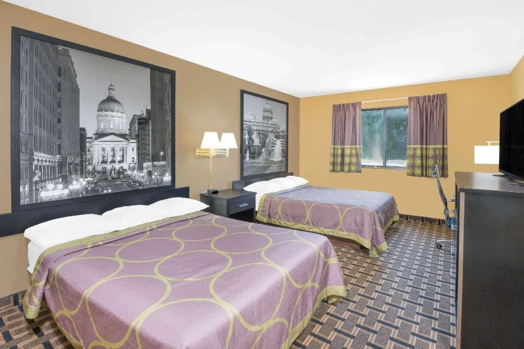 Standard Quadruple room
