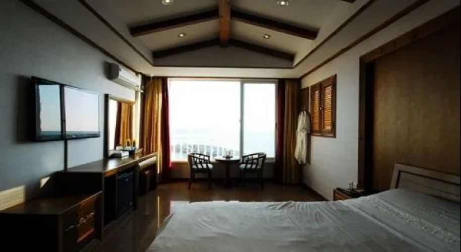 Blue Beach Hotel