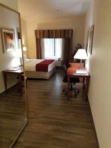 Standard Double Suite