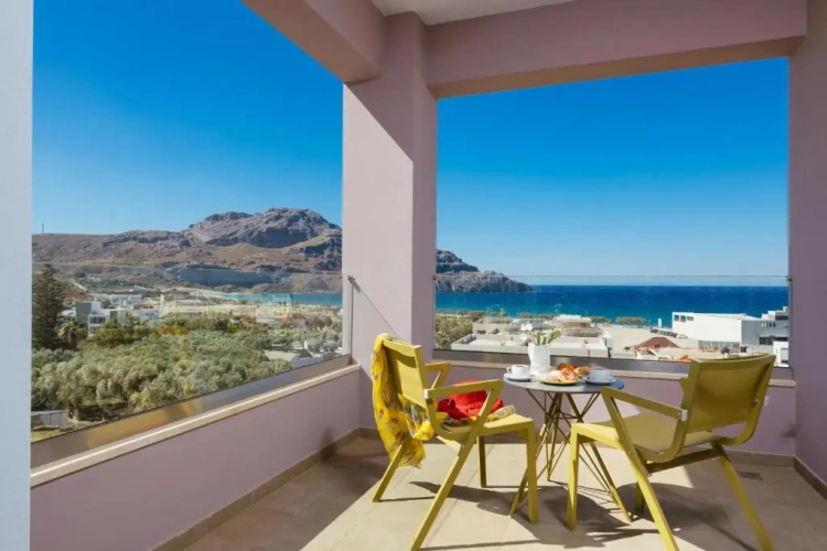 Apartment with sea view