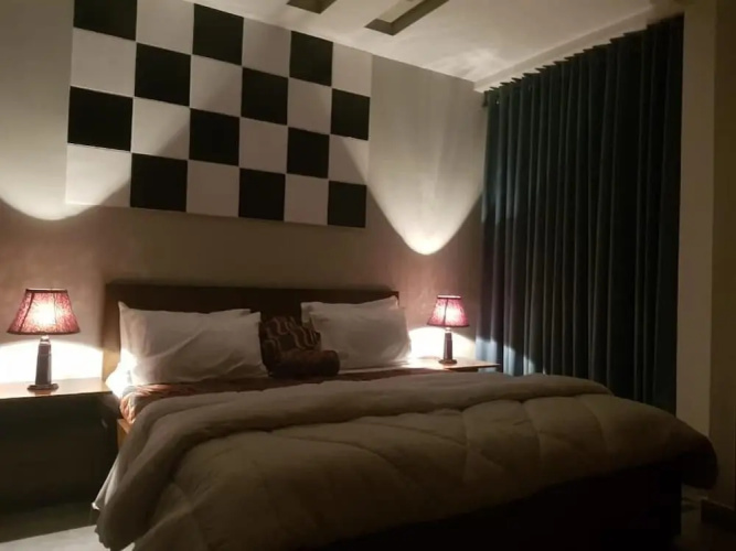 Hotel Holiday Lahore