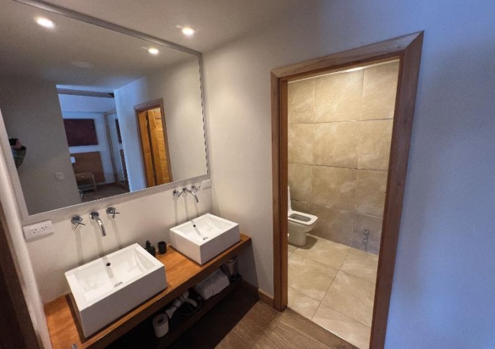 Deluxe Suite with balcony