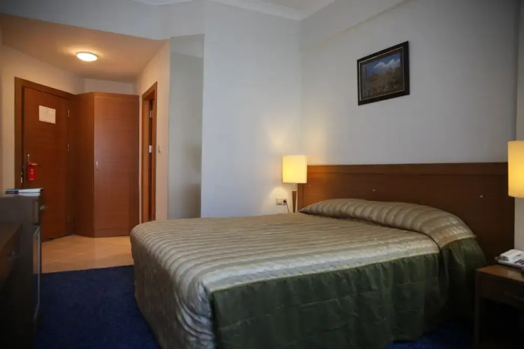 Grand Urfa Hotel