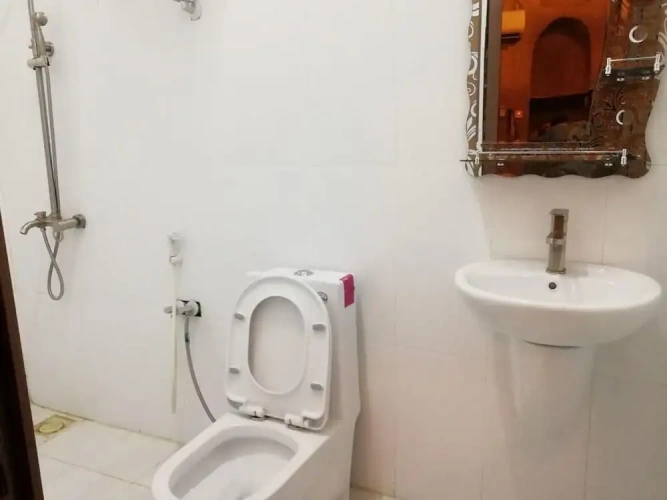 Standard Twin room with city view