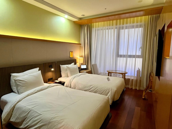 Baymond Hotel