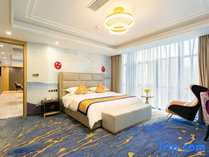 Deluxe Double Suite