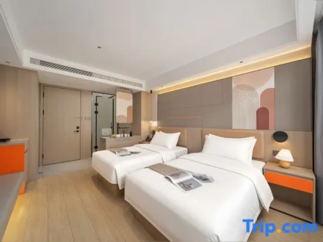 Standard Twin Family room