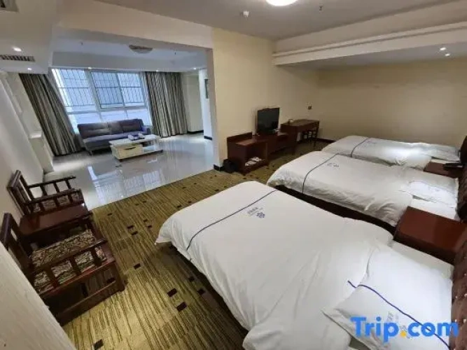 Deluxe Triple room